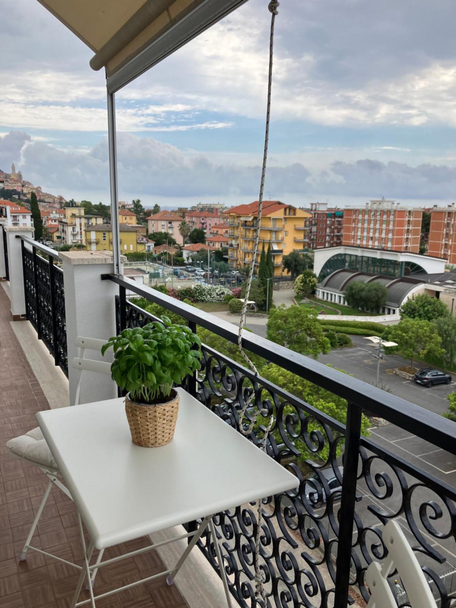 Aria Luce Mare Apartment San Bartolomeo Al Mare Exterior photo